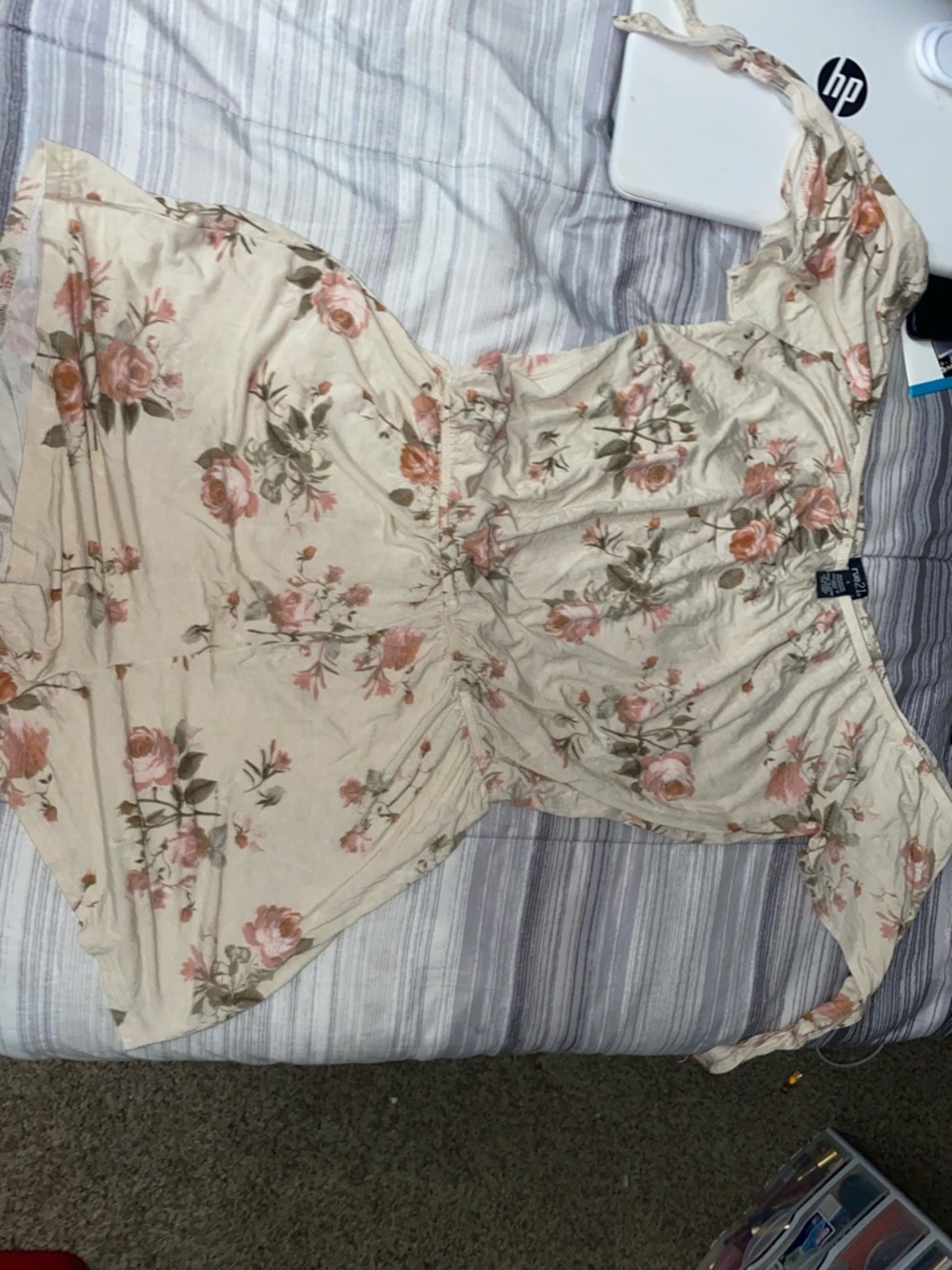 Pre-Owned Large Floral Cream Off-Shoulder Women's Romper